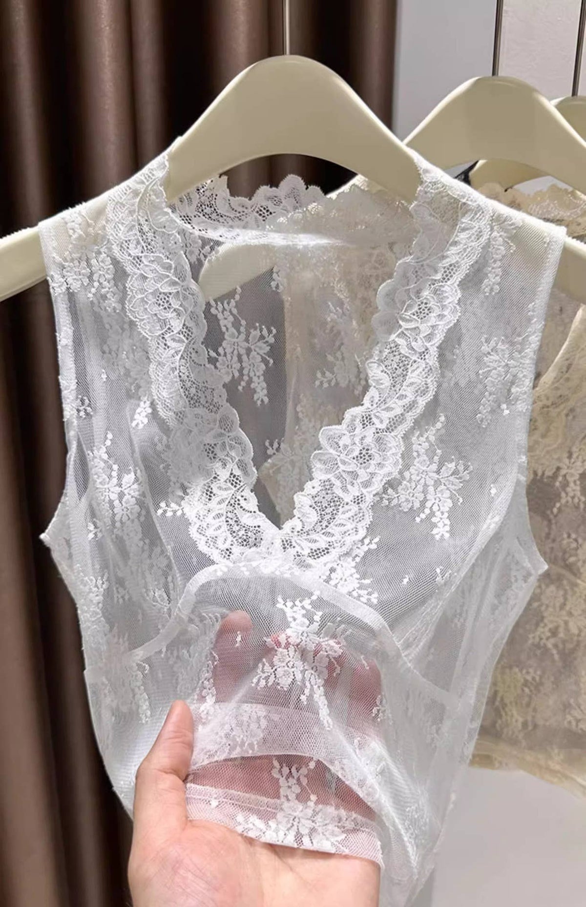 Floral Lace Sheer Mesh V-Neck Fitted Layered Tank Top: Beige / S/M