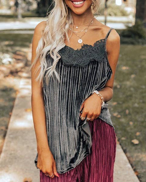 Multicolor Lace Casual Versatile Camisole Top: Green / M