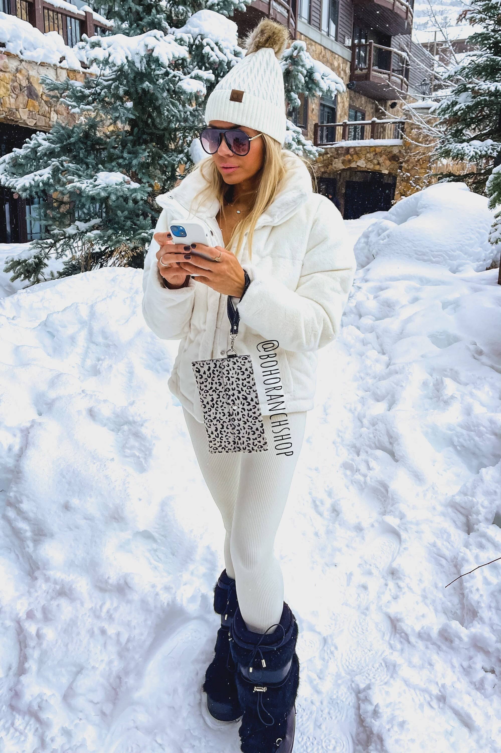 Cowhide Wristlet Wallet Western Genuine HairOn Cowhide Bag: PINK + SILVER SPECS