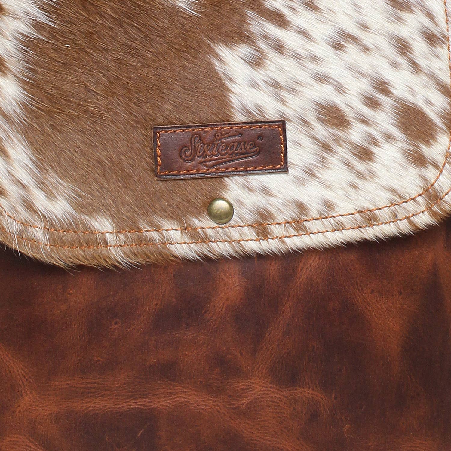 Elprine I/Wax Toronto Crossbody Bag - Unisex