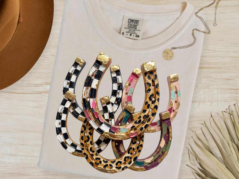 Oil Painted Horseshoes Faux Graphic Tee: Espresso / Small