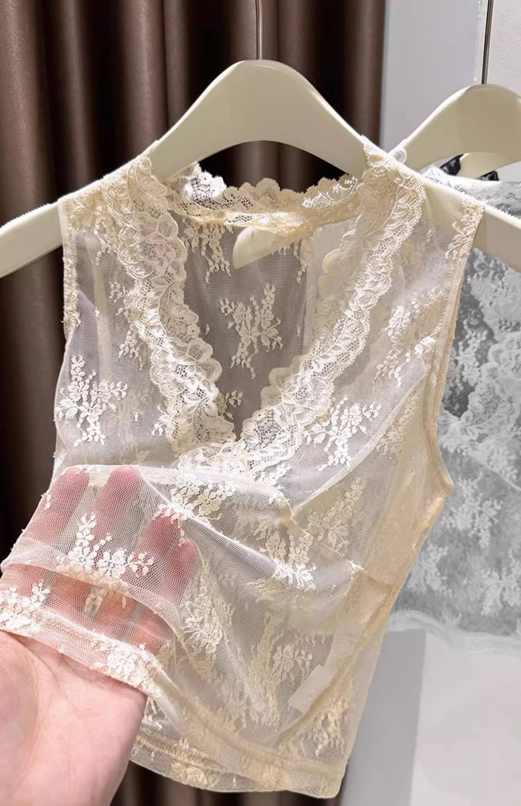 Floral Lace Sheer Mesh V-Neck Fitted Layered Tank Top: Beige / S/M