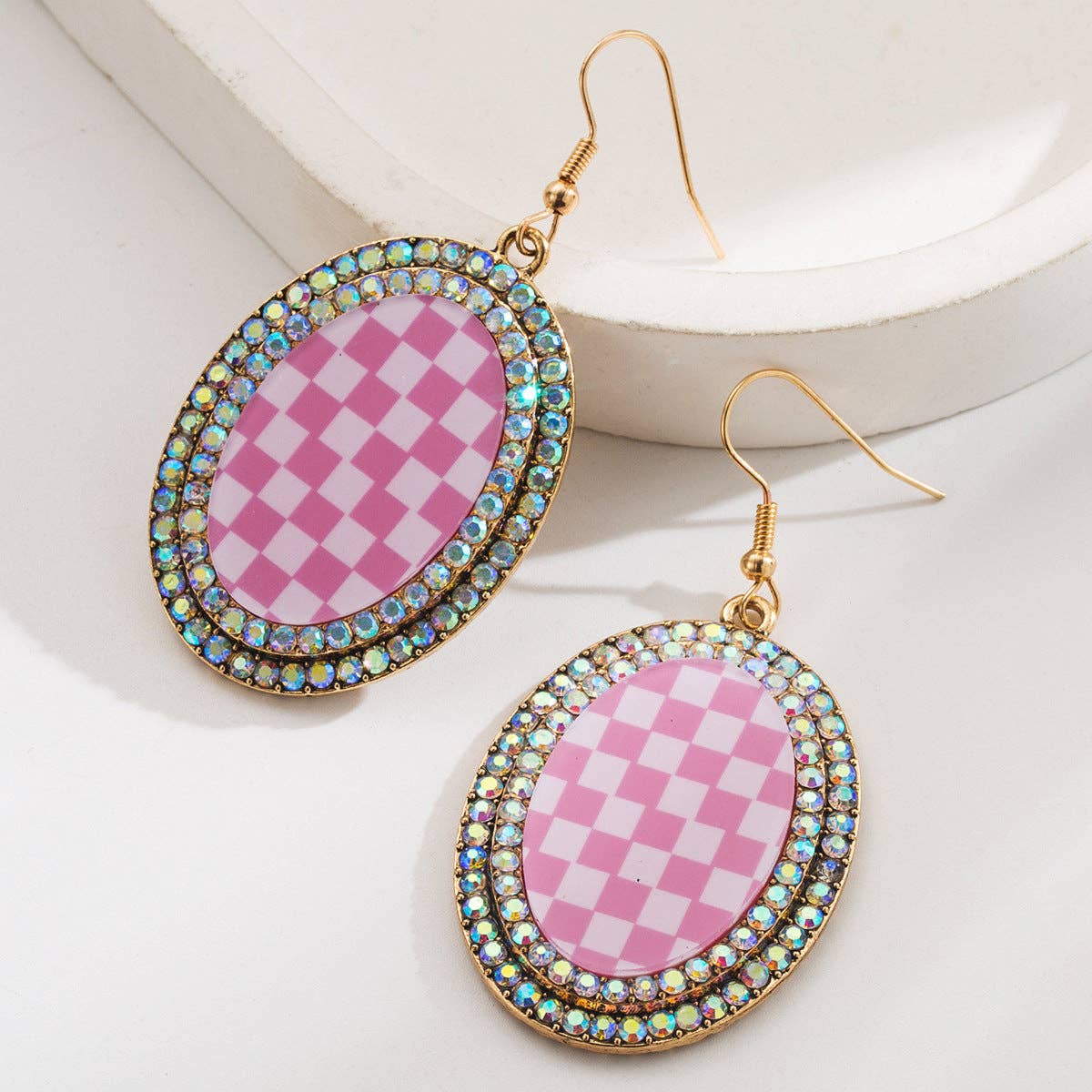 Geometric Drip-Shaped Earrings with Turquoise Gemstone: Classic Black Check