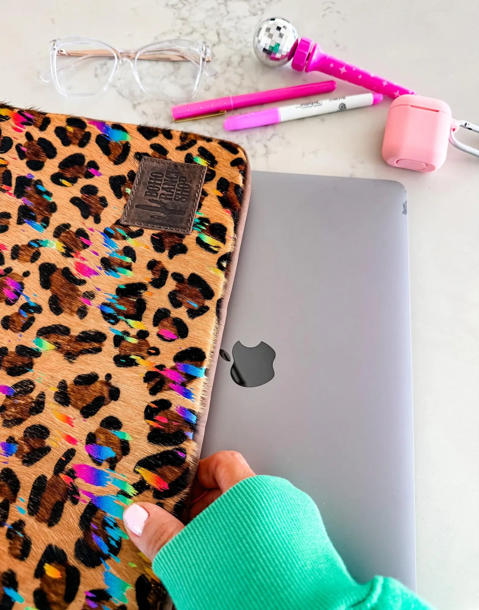 Cowhide Laptop Computer Tech Sleeve Pouch - Leather Back: PINK + SILVER SPECS - LARGE