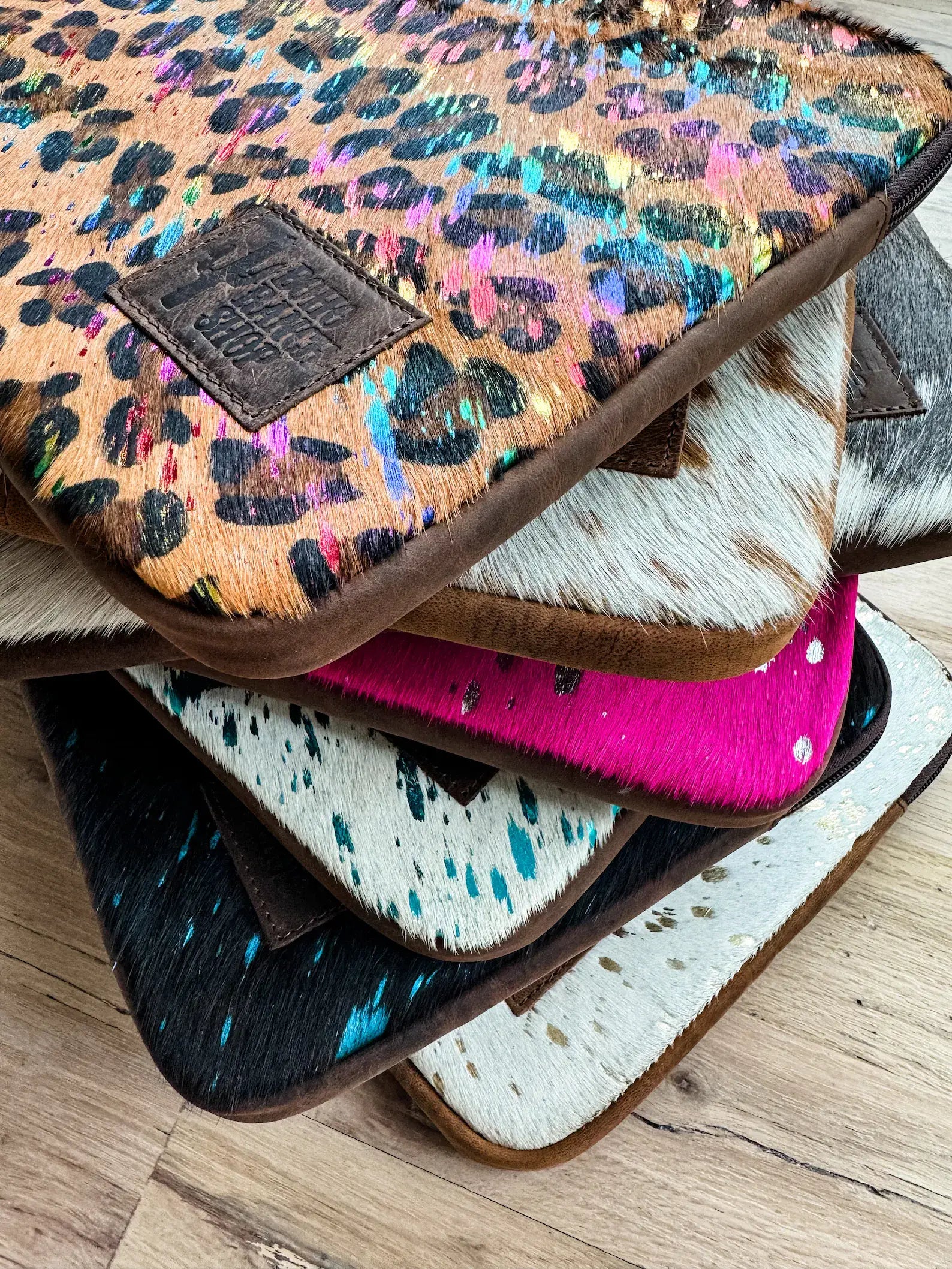 Cowhide Laptop Computer Tech Sleeve Pouch - Leather Back: TAN - LARGE